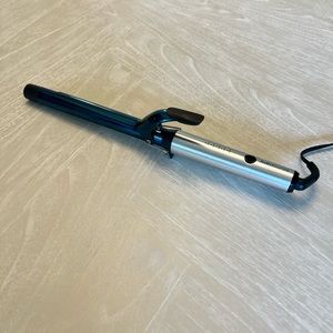Babyliss Pro Nano Titanium 1” Extended Barrel Curling Iron